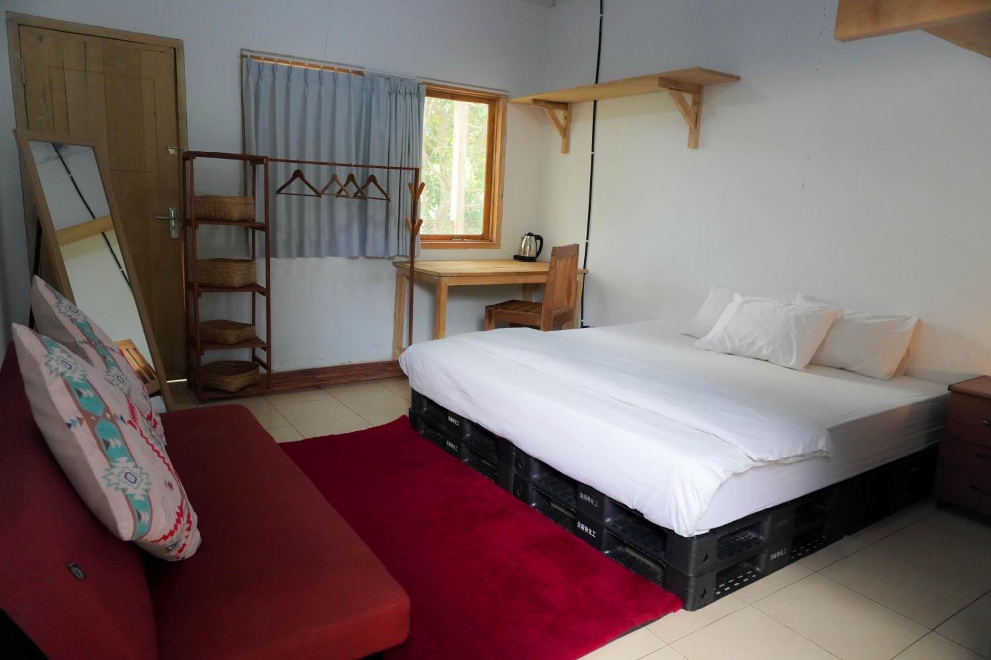 Auberge de jeunesse Lotide Surf Camps Lombok à Kuta  Extérieur photo
